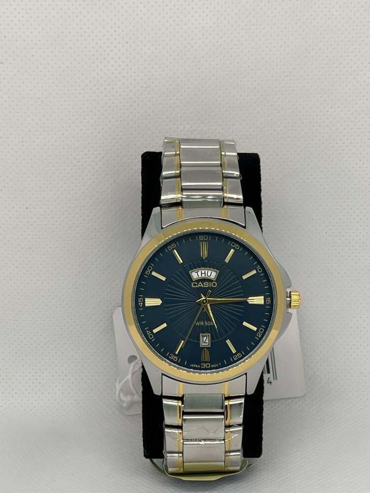 ساعة كاسيو رجالي اطار رصاصي ميناء كحلي