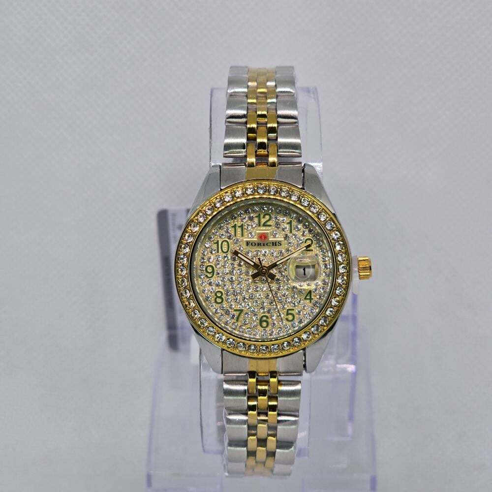 ساعة نسائية ميناء دائري ذهبي مفصص و سوار ذهبي أرقام باللون الأخضر