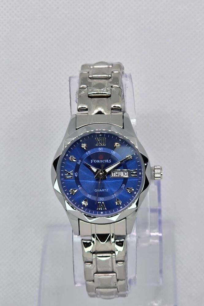 ساعة نسائية كوارتز اطار رمادي و ميناء أزرق