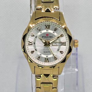 ساعة نسائية كوارتز ميناء رصاصي فاتح و سوار رمادي