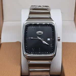 ساعة رجالي كوارتز اطار رصاصي و ميناء أسود تيتانيوم